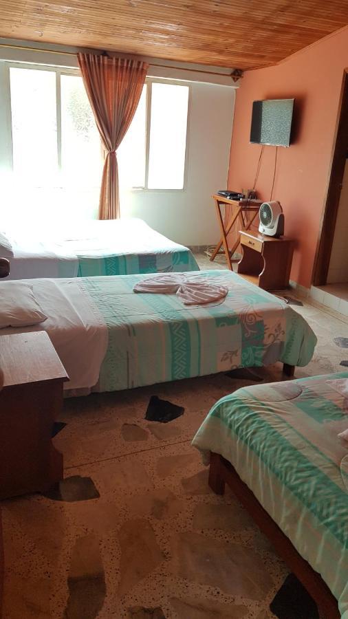 Balneario Chorillano Hotel Villavicencio Luaran gambar