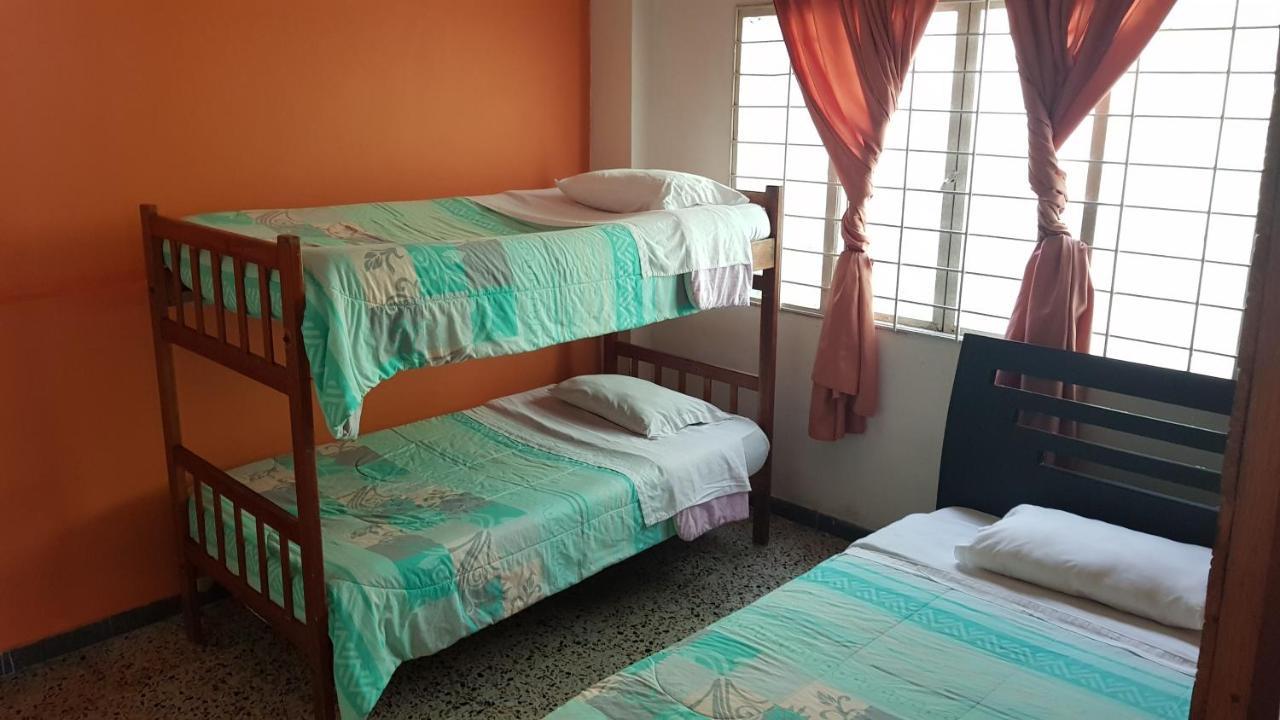 Balneario Chorillano Hotel Villavicencio Luaran gambar