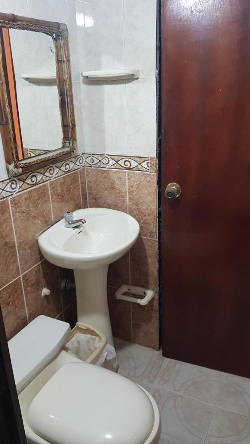 Balneario Chorillano Hotel Villavicencio Luaran gambar